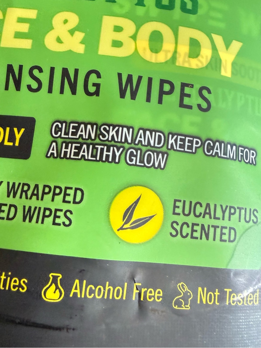 Eucalyptus Face & Body Cleansing Wipes - Green - Picture 7 of 16
